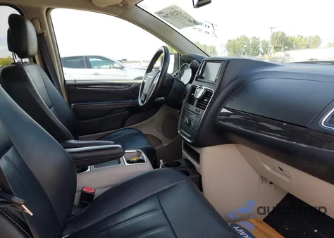 2016 Chrysler Town & Country Touring из США, поврежденный, VIN 2C4RC1BGXGR239067